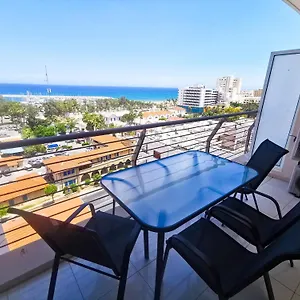 Apartament Paradise Palms Seaview, Larnaca